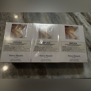 Maison Margiela Lazy Sunday Morning sample pack of 12 great for traveling